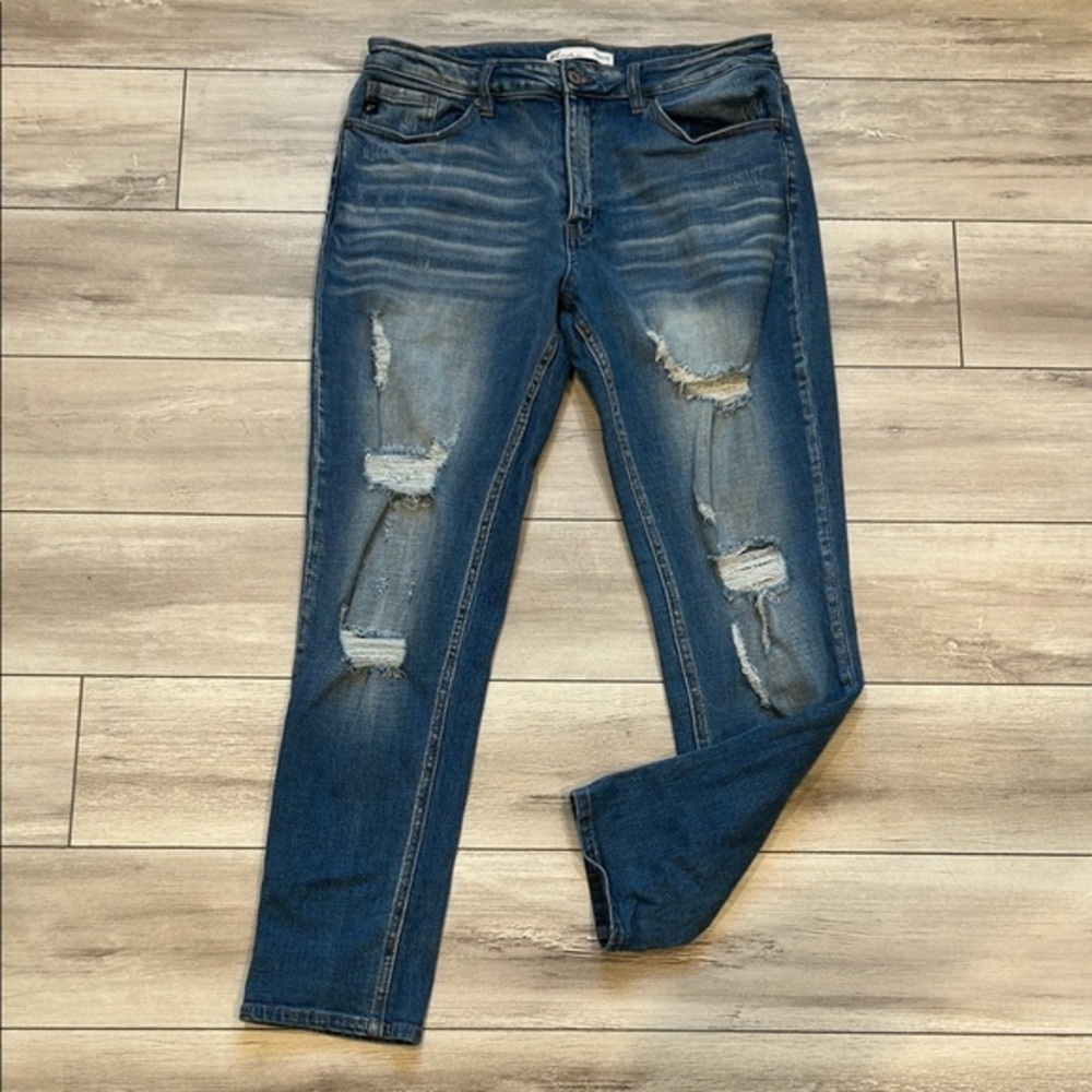 KanCan skinny ankle jeans size 30 distressed
